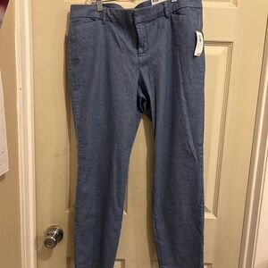 Old Navy blue denim Pixie ankle pants - size 12